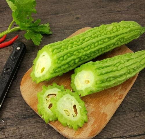 网上说的吃瓜什么意思啊,吃瓜背后的真相与趣味